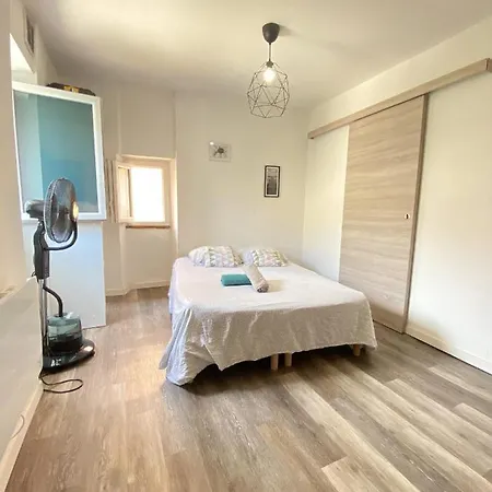 Double Independant, Hyper Centre, Wifi Apartment *