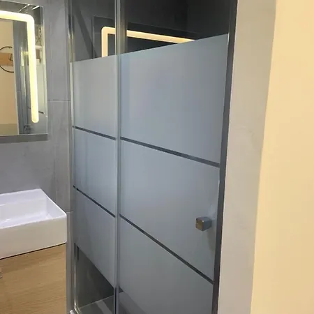 Double Independant, Hyper Centre, Wifi Hyères