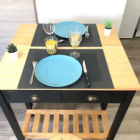 Double Independant, Hyper Centre, Wifi Йер