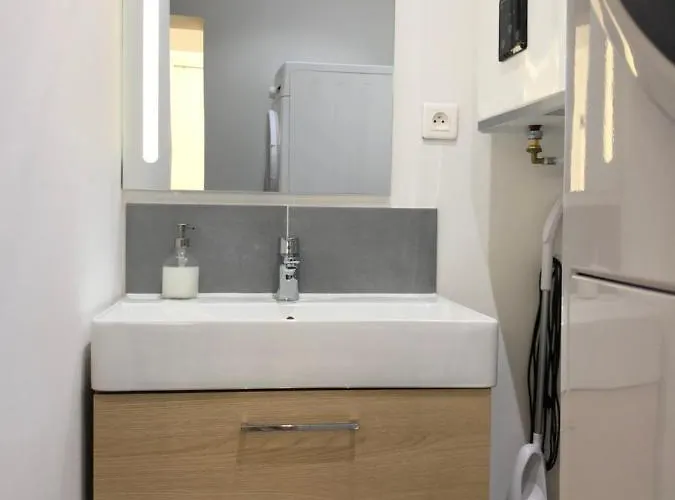 Double Independant, Hyper Centre, Wifi * Hyères